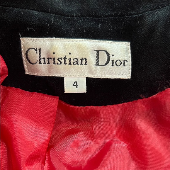 Vintage Christian Dior Red Women's Wool and Velvet Blazer - Picture 13 of 14